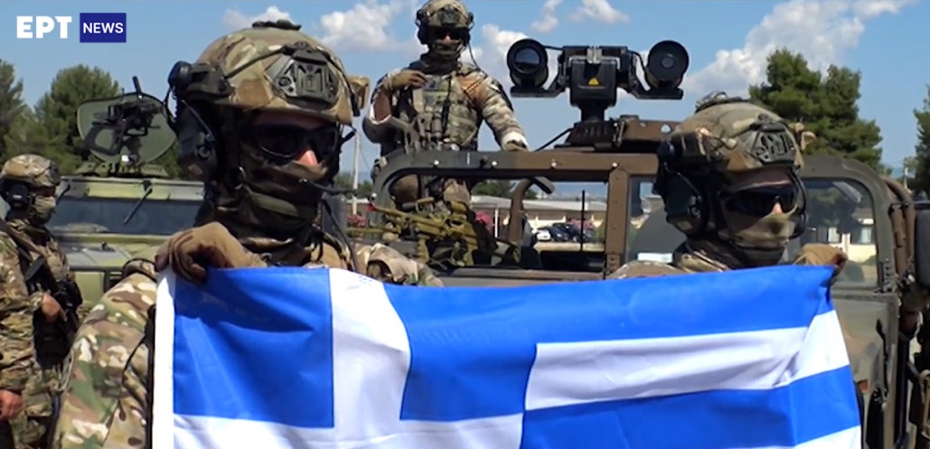 Ο ελληνικός στρατός γίνεται ημιεπαγγελματικός με τις 15.000 νέες προσλήψεις