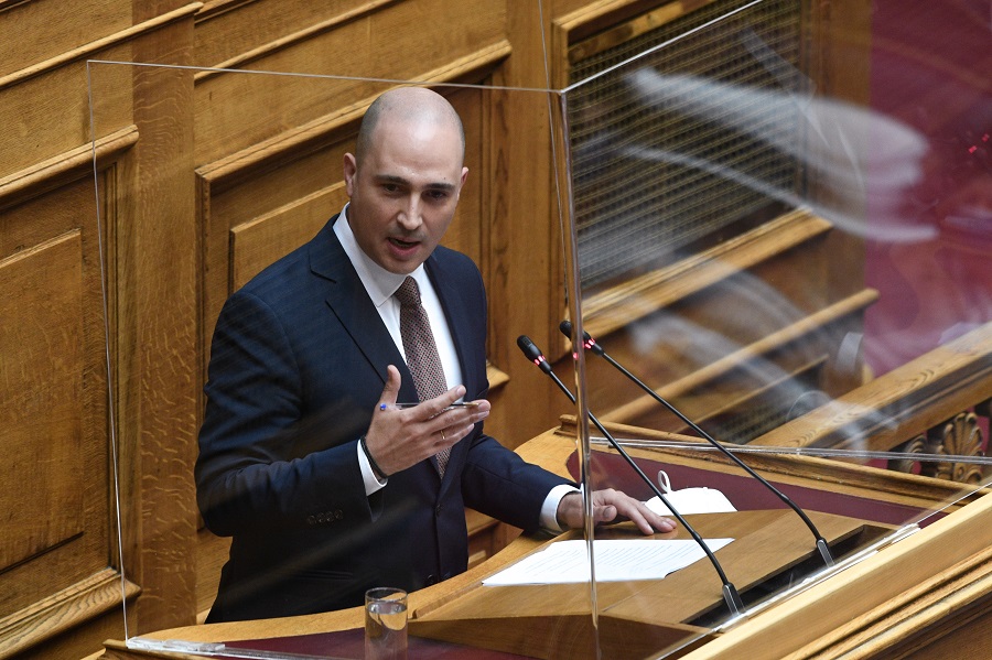 Βουλή: Άρση της ασυλίας του Κωνσταντίνου Μπογδάνου
