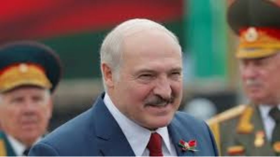 Παραδοχή Λουκασένκο: Η Λευκορωσία βοήθησε τους μετανάστες να μπουν στην Ε.Ε.