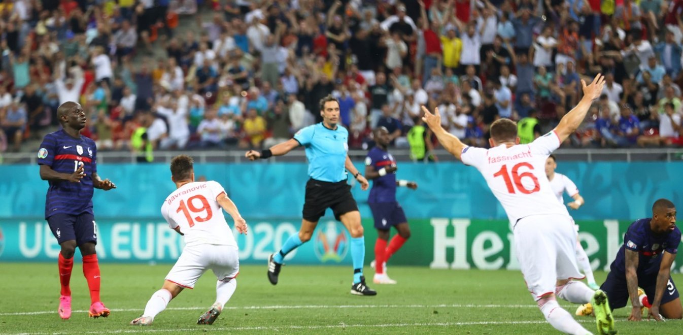Euro 2020 – Γαλλία – Ελβετία 4-5: Απίθανοι Ελβετοί έριξαν νοκ άουτ τους Γάλλους στα πέναλτι με μοιραίο εκτελεστή τον Μπαπέ