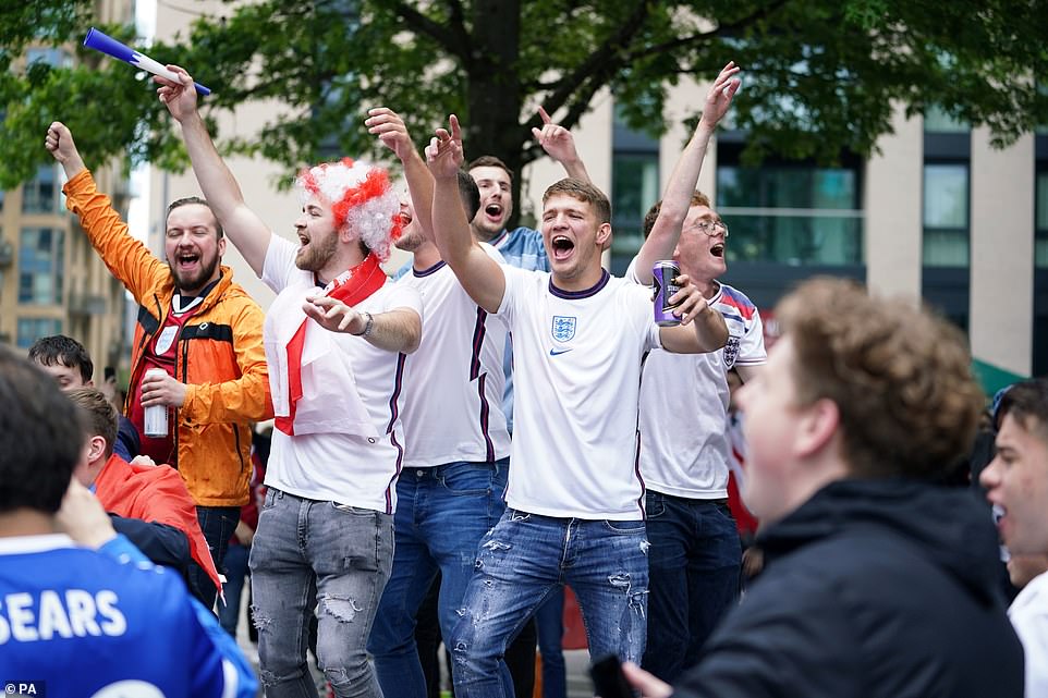 Στον τελικό του Euro η Αγγλία: Πέταξε εκτός την Δανία (pics)