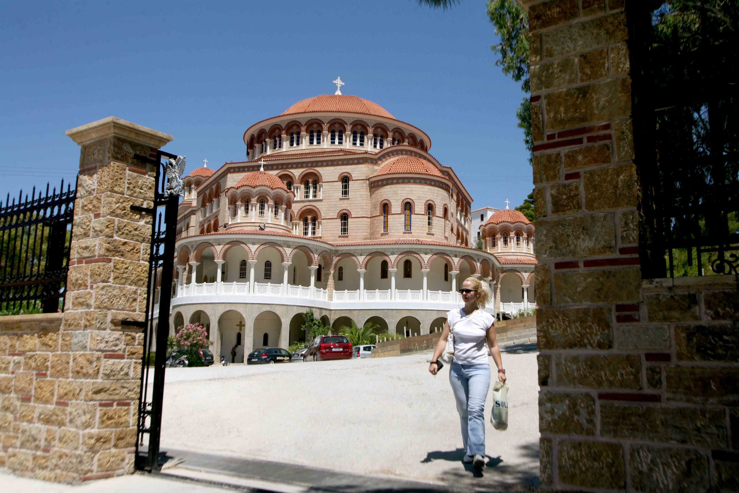 Αίγινα: Επίσημη ανακοίνωση για το lockdown στο Μοναστήρι με τα 16 κρούσματα κορονοϊού