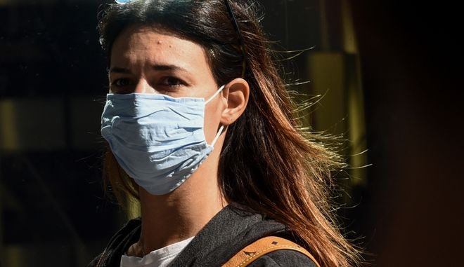Καπραβέλος: Να φοράμε μάσκες και μετά την 1η Ιουνίου – Η πανδημία είναι εδώ