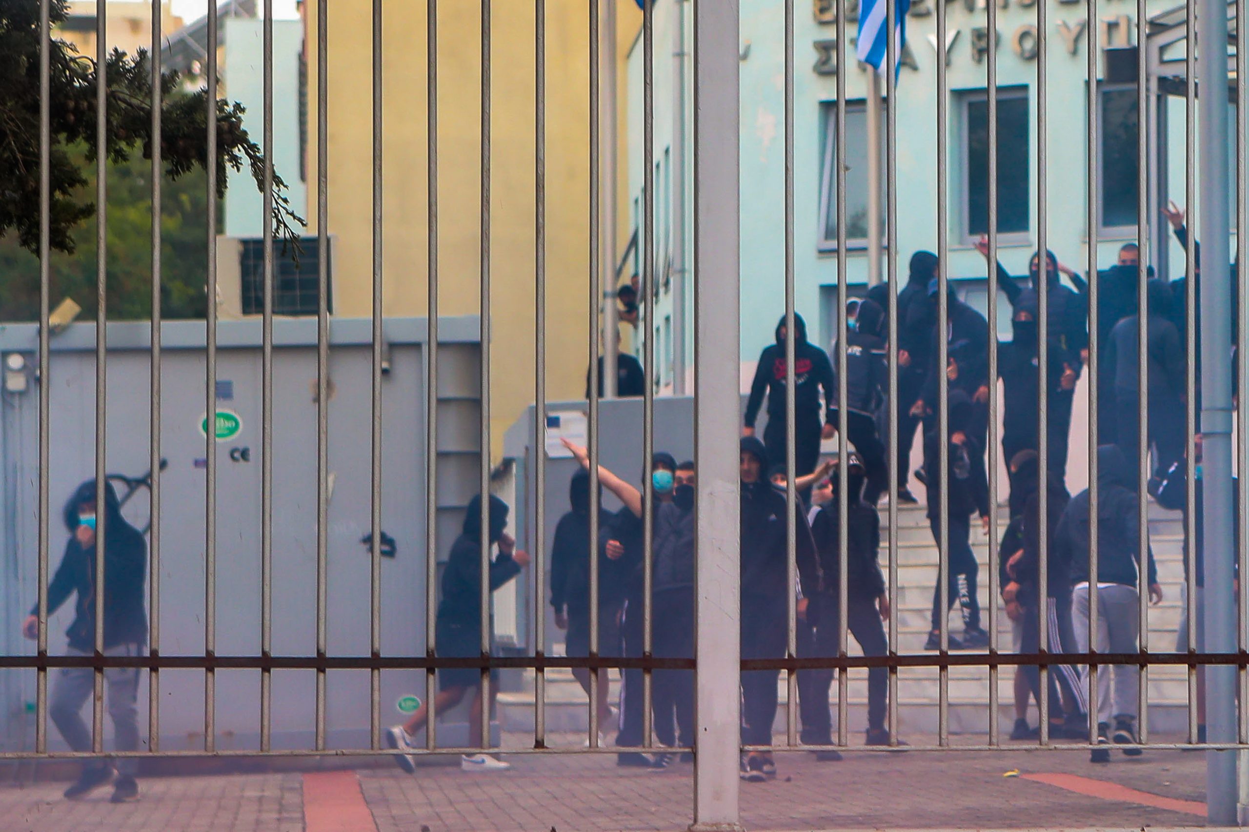ΟΛΜΕ: Αποτροπιαστικά τα γεγονότα στο ΕΠΑΛ Σταυρούπολης