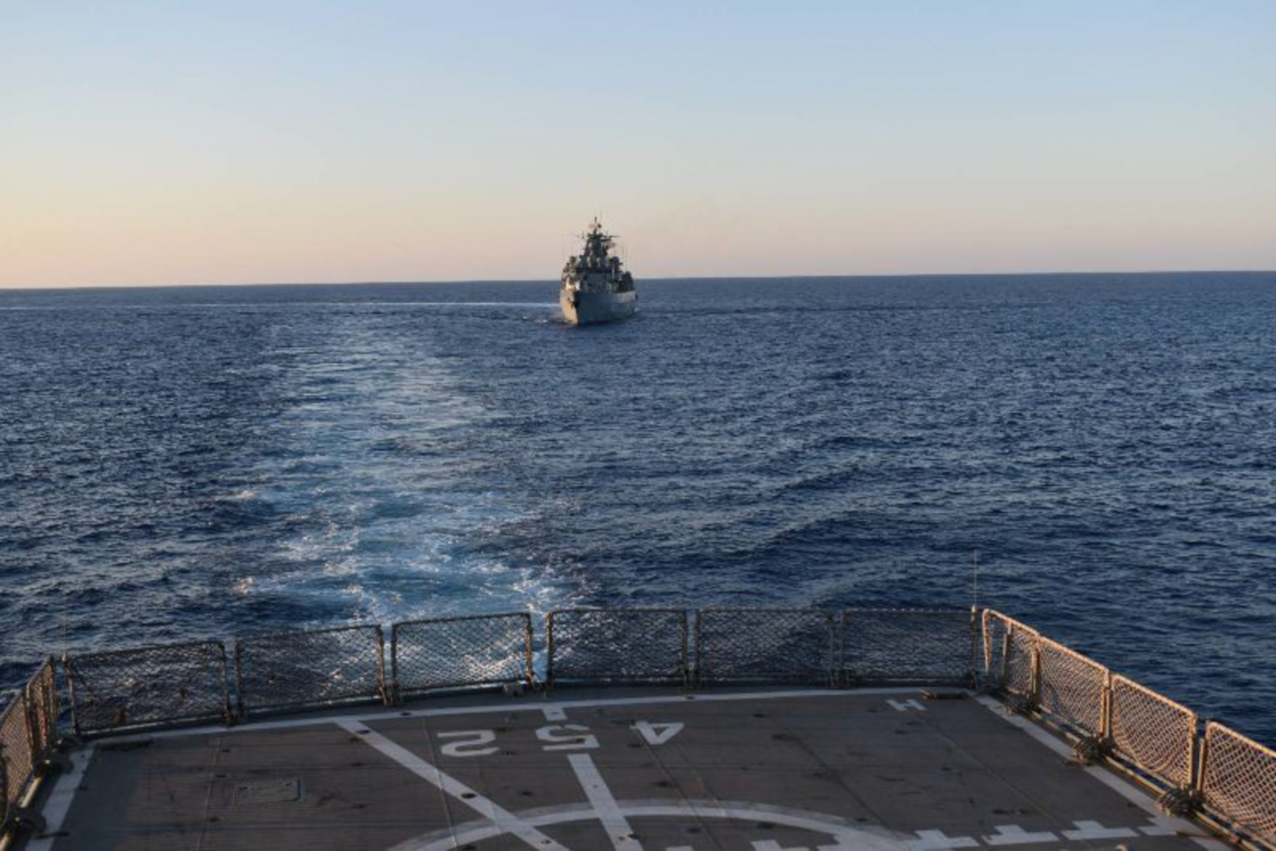«Μπουρλοτιέρης» Ερντογάν – Έστειλε πολεμικά πλοία στην κυπριακή ΑΟΖ (video)