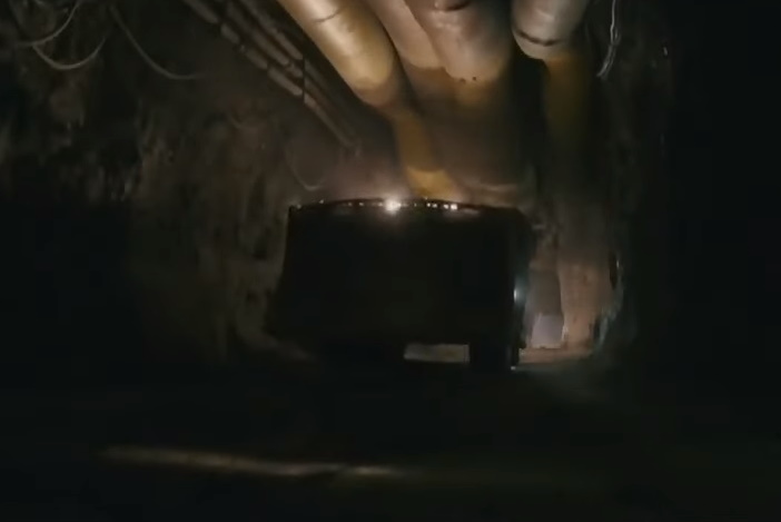 Καναδάς: Παγιδευμένοι σε ορυχείο βάθους εκατοντάδων μέτρων 39 μεταλλωρύχοι! video