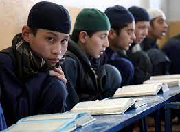 Αφγανιστάν: Οι Ταλιμπάν άνοιξαν σήμερα τα σχολεία, αλλά μόνο για τα αγόρια