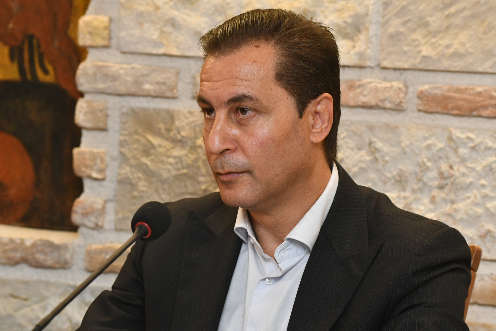 Πάρις Κουρτζίδης: Αυτοανακηρύχθηκε «μεταβατικός πρόεδρος» στο κόμμα του Τράγκα