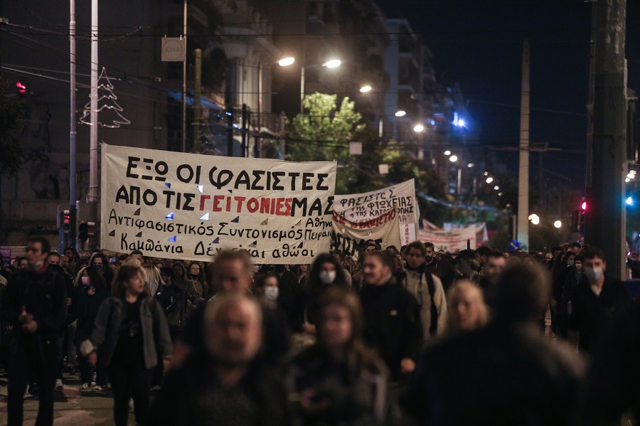 Αντιφασιστική συγκέντρωση στο κέντρο της Αθήνας – «Έξω οι φασίστες από τις γειτονιές μας»