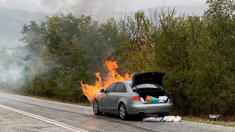 Πήρε φωτιά το αυτοκίνητο του Παναγιώτη Ψωμιάδη