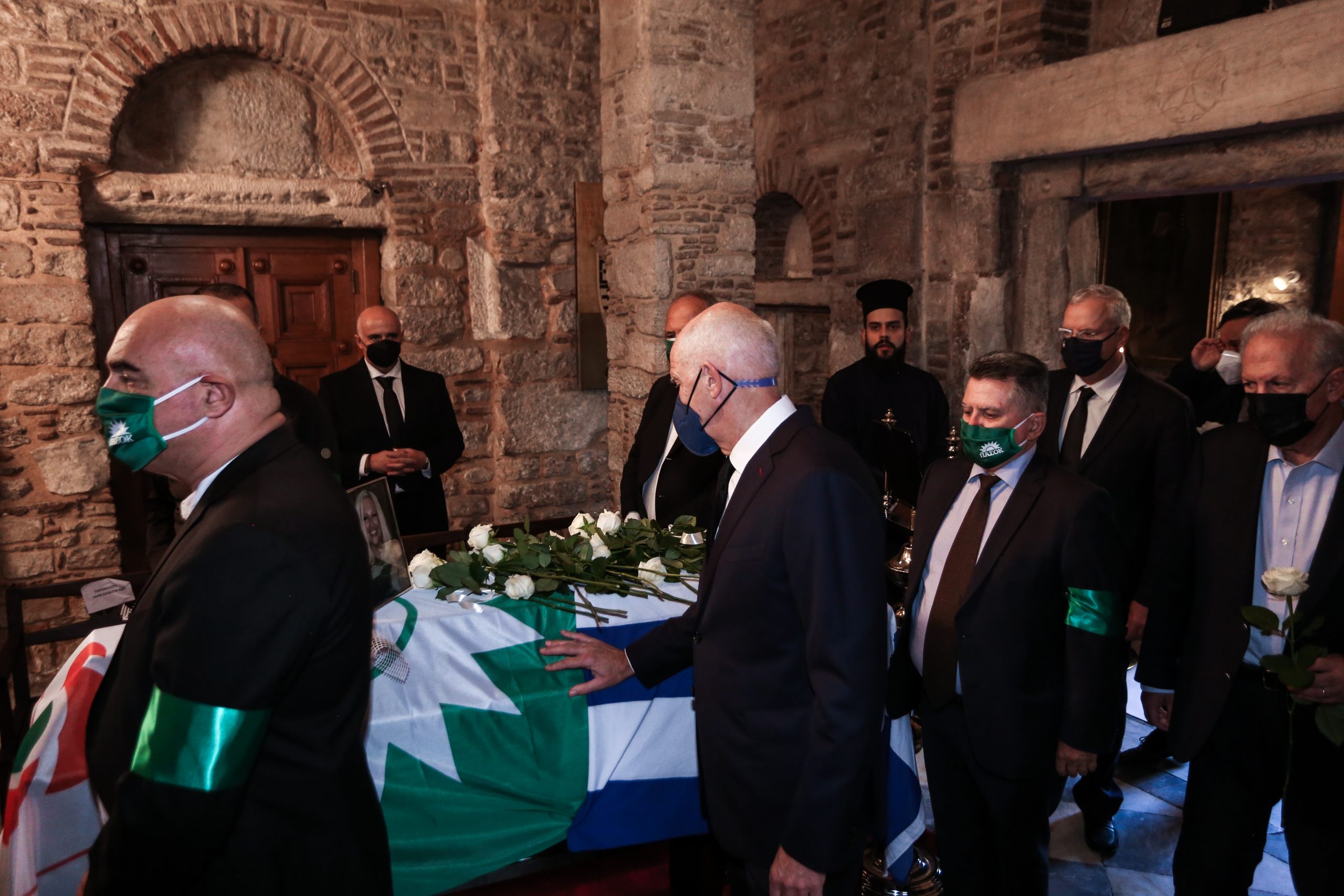 Ο Νίκος Ανδρουλάκης θα αφήσει ένα λουλούδι στον τάφο της Φώφης Γεννηματά
