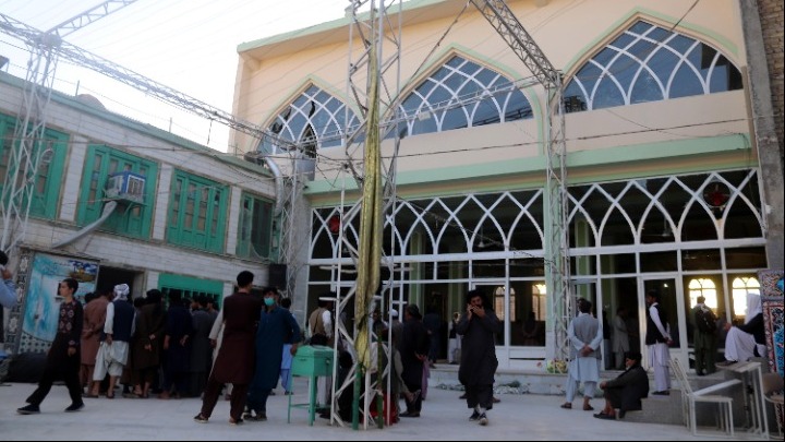 Μακελειό στο Αφγανιστάν: Τουλάχιστον 41 νεκροί και 70 τραυματίες από έκρηξη σε σιιτικό τέμενος