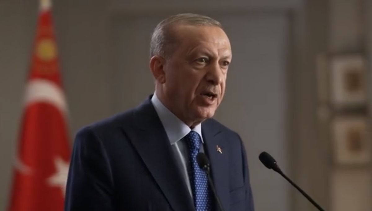 Ερντογάν καλεί… ΔΝΤ – Η Τουρκία μια ανάσα από την οικονομική κατάρρευση