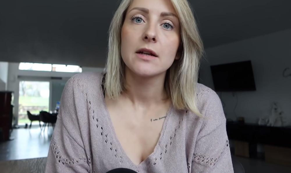 Θρίλερ στην Γαλλία με το θάνατο της 32χρονης YouTuber «Μάβα Σου»! video