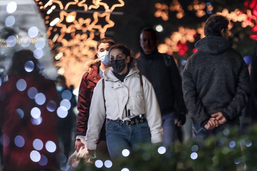 Κορονοϊός – Νέα μέτρα: Υποχρεωτική μάσκα παντού – Αναβάλλονται όλες οι εκδηλώσεις