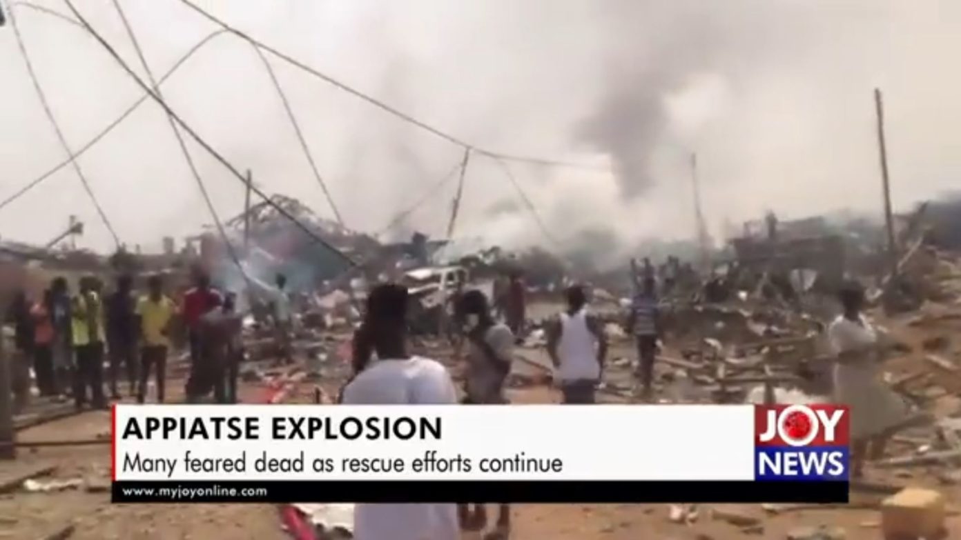 Γκάνα: Ισχυρή έκρηξη ισοπέδωσε κτίρια – Φόβοι για πολλούς νεκρούς (vid)