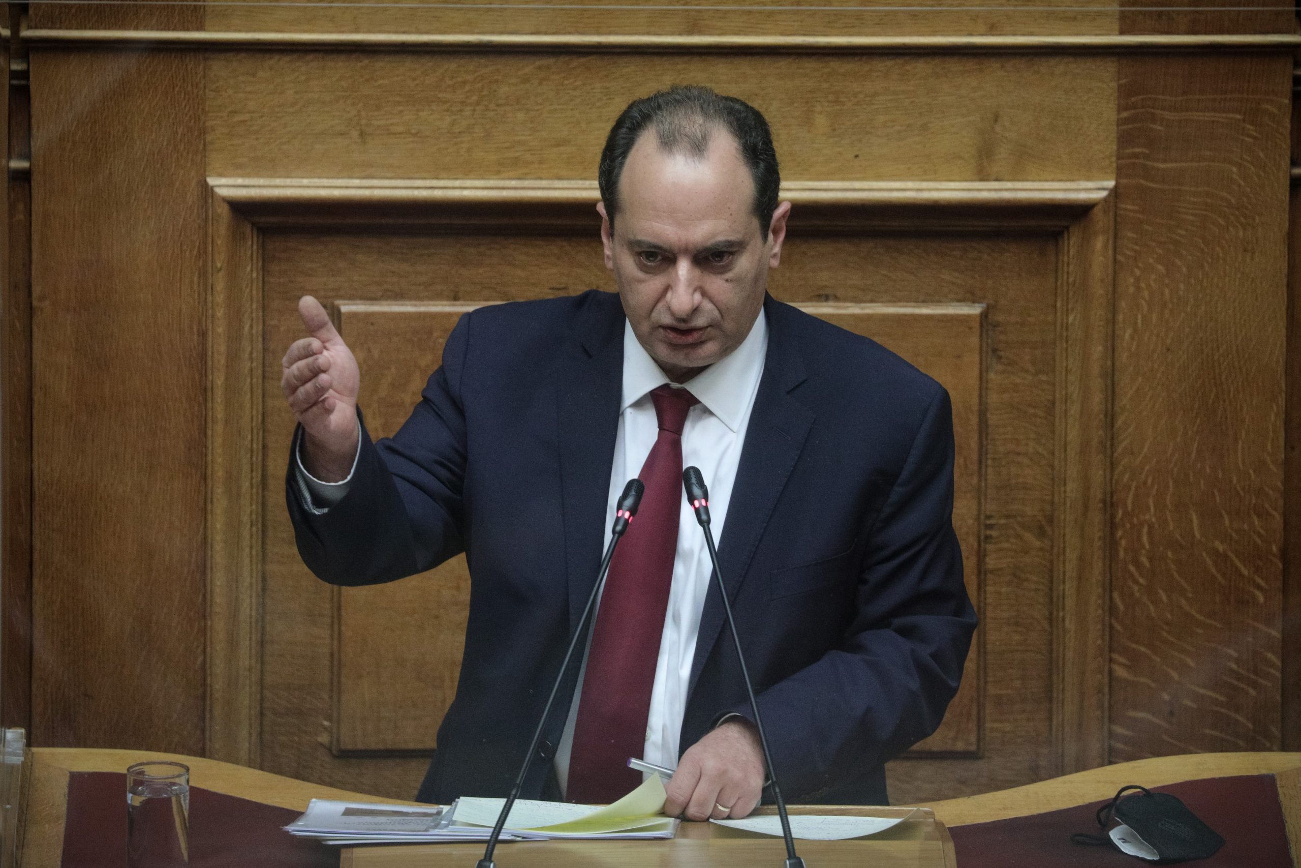 Χρ. Σπίρτζης: Μέλος της πολιτικής ηγεσίας του Υπουργείου ΠροΠο μιλούσε με τη Greek Mafia
