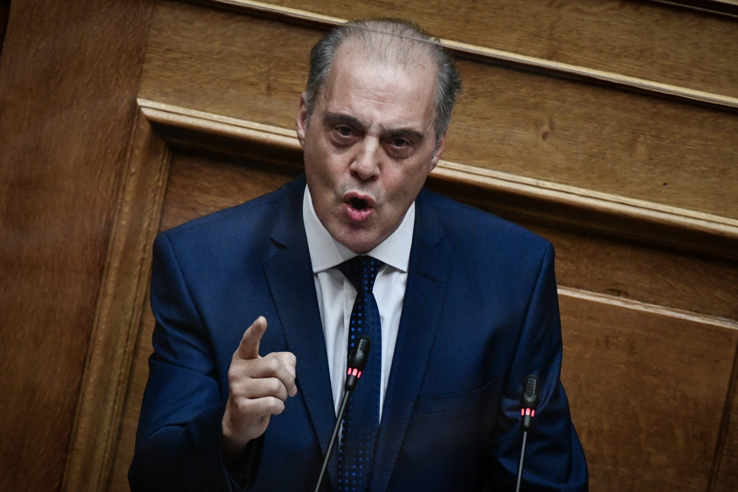 Ο Κυριάκος Βελόπουλος καλεί τα δεξιά κόμματα σε πανστρατιά κατά της Ν.Δ.