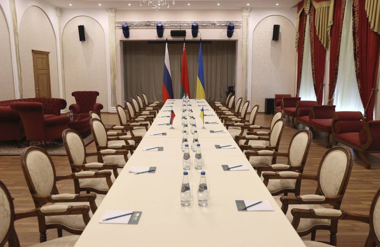 Πόλεμος στην Ουκρανία: Στις 16:00 ο τρίτος γύρος διαπραγματεύσεων
