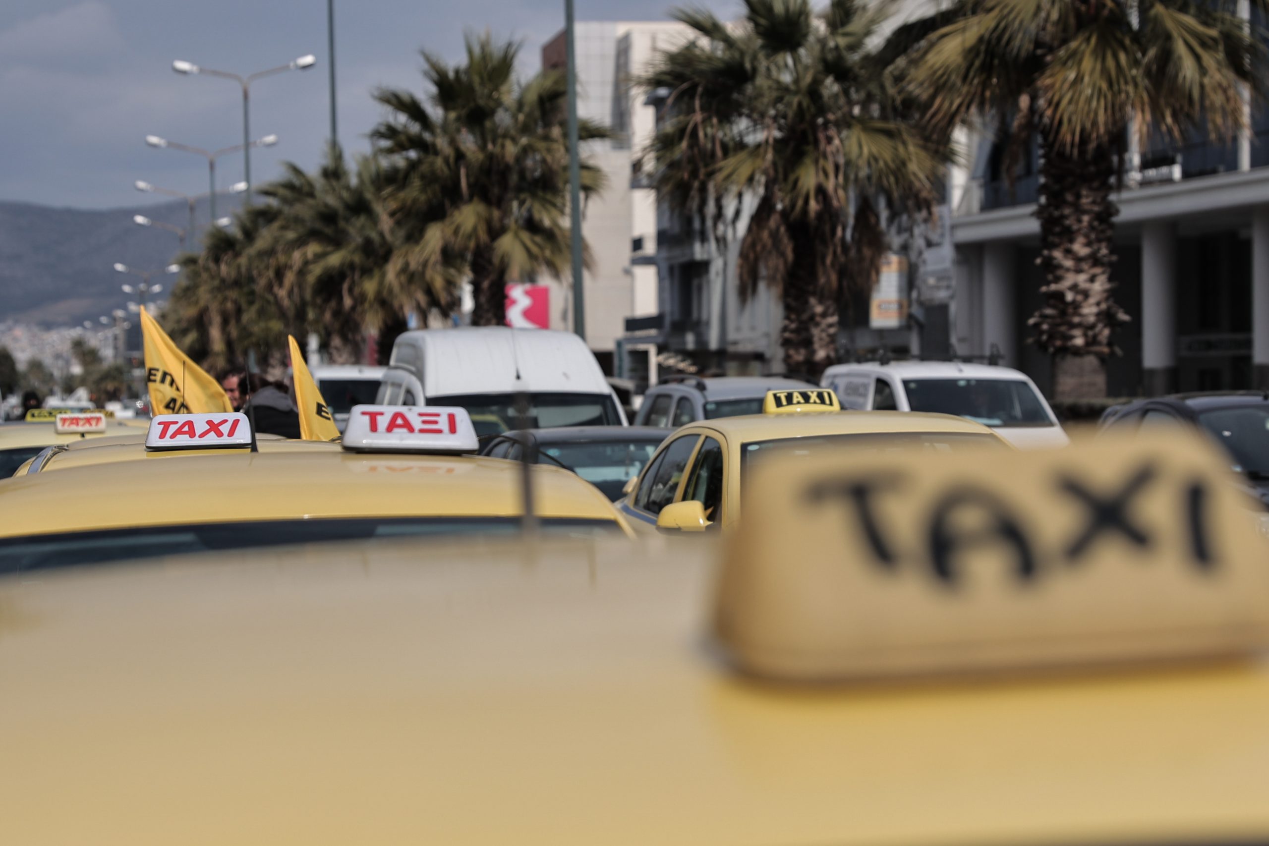 Απεργία: Ακινητοποιημένα τα ταξί την Πέμπτη 23 Μαρτίου