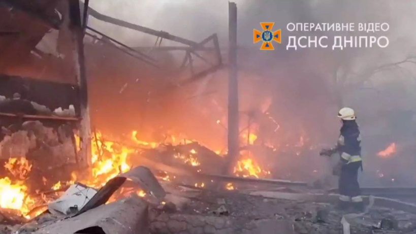 Πόλεμος στην Ουκρανία: Βομβάρδισαν νηπιαγωγείο και πολυκατοικία στο Ντνίπρο