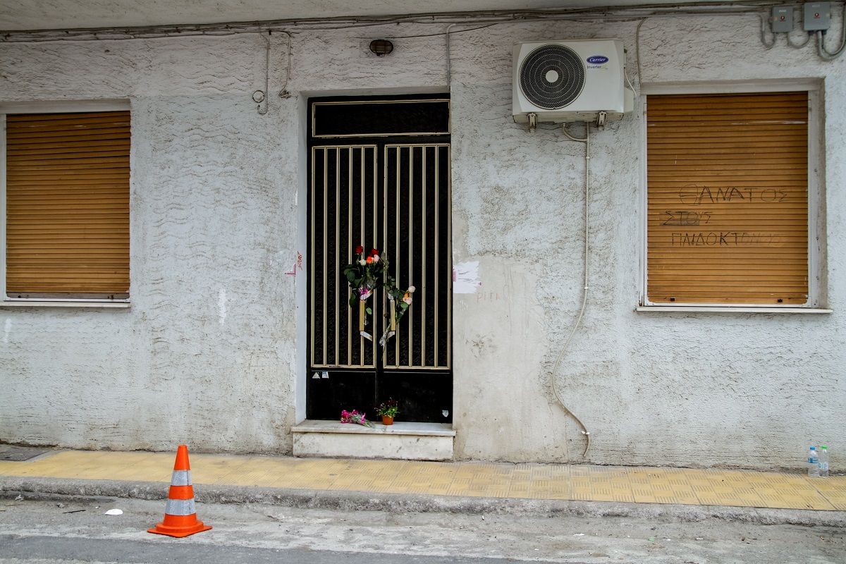 Πάτρα: Έρευνες παρουσία εισαγγελέα στο σπίτι της Ρούλας Πισπιρίγκου
