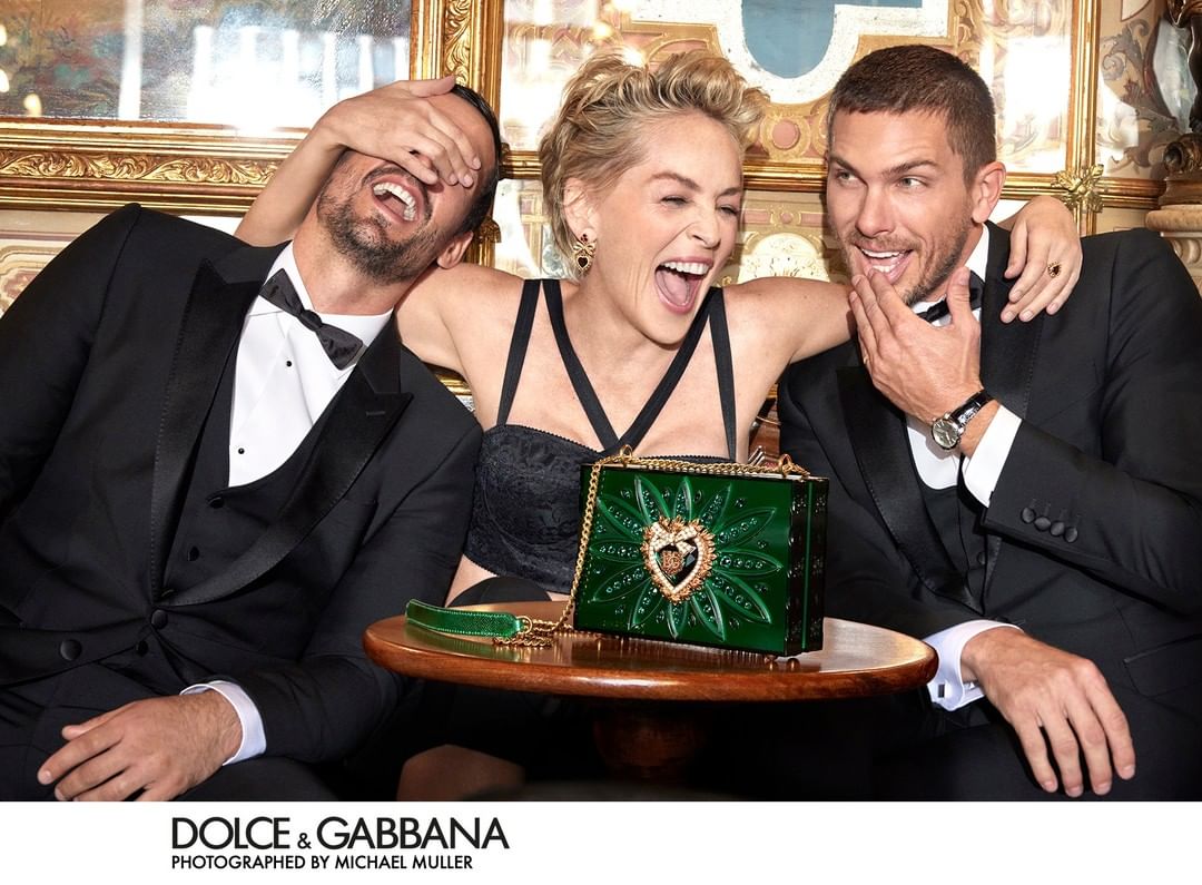 Η Σάρον Στόουν στη νέα καμπάνια της Dolce & Gabbana (φωτό-βίντεο)