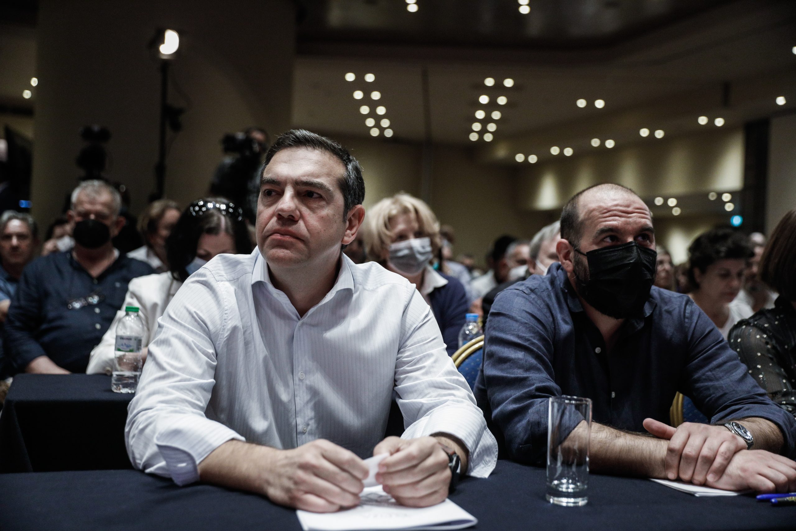 Ηχηρό μήνυμα Τσίπρα: Κανείς δεν είναι ο «αυθεντικός εκφραστής» των 172.000 μελών του ΣΥΡΙΖΑ