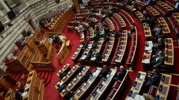 Η Βουλή να ερευνήσει τα 5.000.000 σε σύμβουλο του Μητσοτάκη και την πώληση οικοπέδου από υπουργό