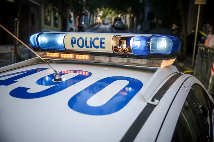 Νέα Σμύρνη: Ληστές εισέβαλαν με μαχαίρια σε σπίτι και απειλούσαν να σκοτώσουν τους ιδιοκτήτες