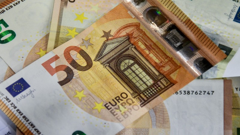 ΚΕΦίΜ: Οι Έλληνες πόσες μέρες το χρόνο δουλεύουν μόνο για τους φόρους