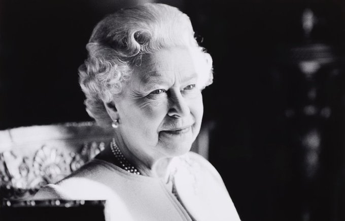 Βασίλισσα Ελισάβετ: Ουρές χιλιομέτρων για το ύστατο χαίρε