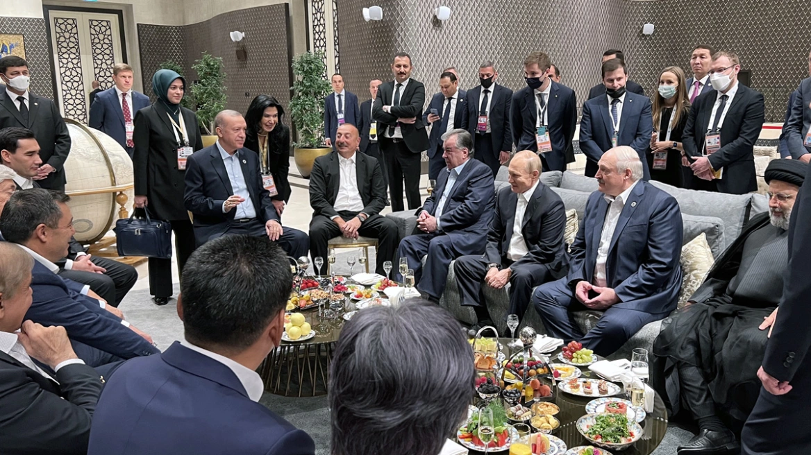 Σύνοδος κορυφής στο Ουζμπεκιστάν με ηγέτες 11 χωρών: Τα κρίσιμα τετ-α-τετ και η επιθυμία Ερντογάν