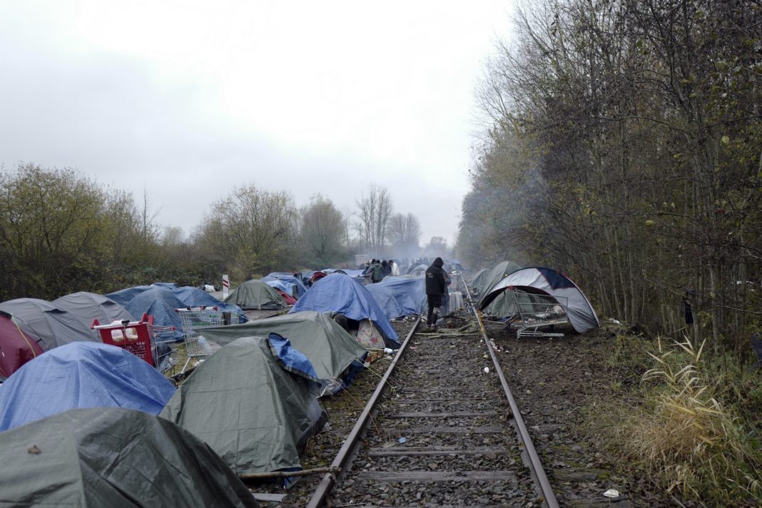 Γαλλία: Περισσότερες αιτήσεις ασύλου και απελάσεις αλλοδαπών το 2022