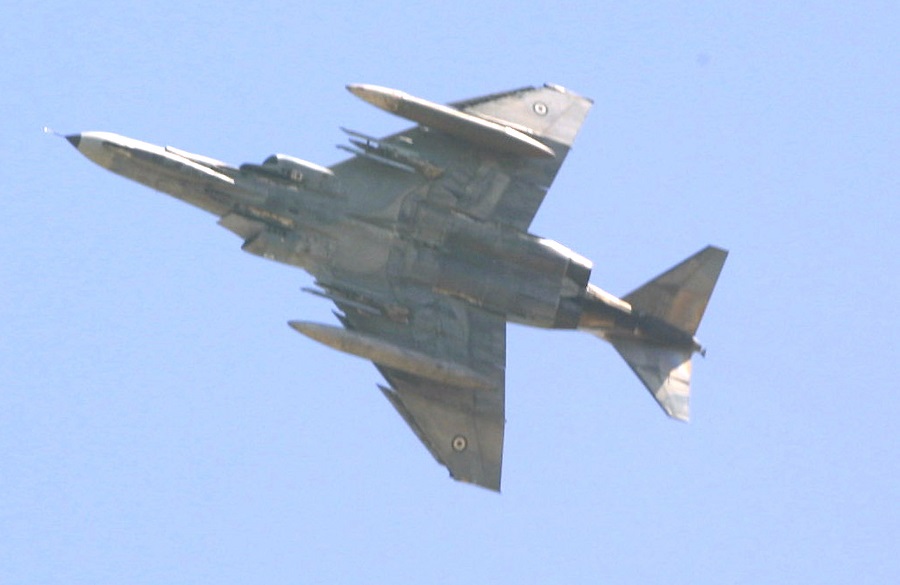 Συντριβή F-4 στην Ανδραβίδα: Εντοπίστηκε νεκρός ο ένας πιλότος