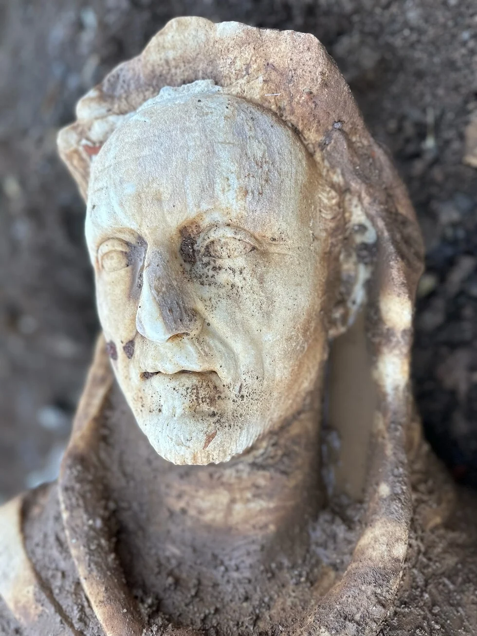 Ρωμαϊκό άγαλμα του Ηρακλή βρέθηκε σε σύστημα αποχέτευσης