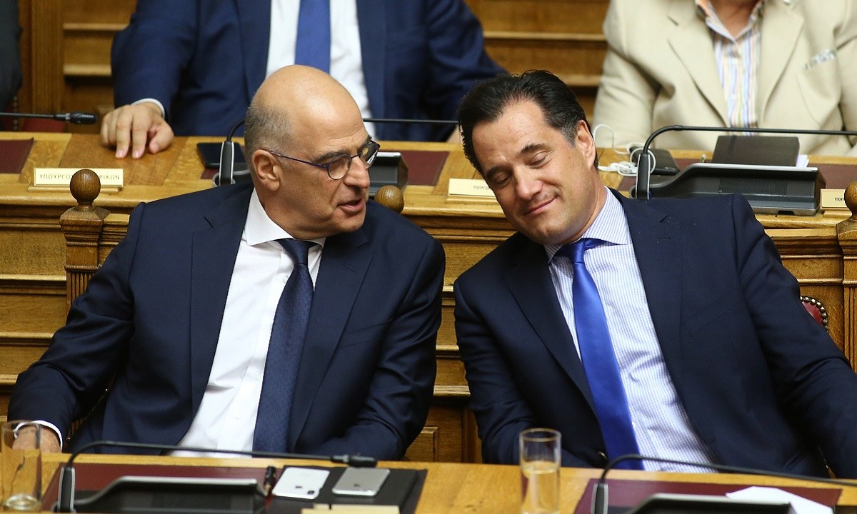 Δημοσκόπηση: Δημοφιλέστερος υπουργός ο Δένδιας – Ο Αδωνις Γεωργιάδης τις περισσότερες αρνητικές γνώμες