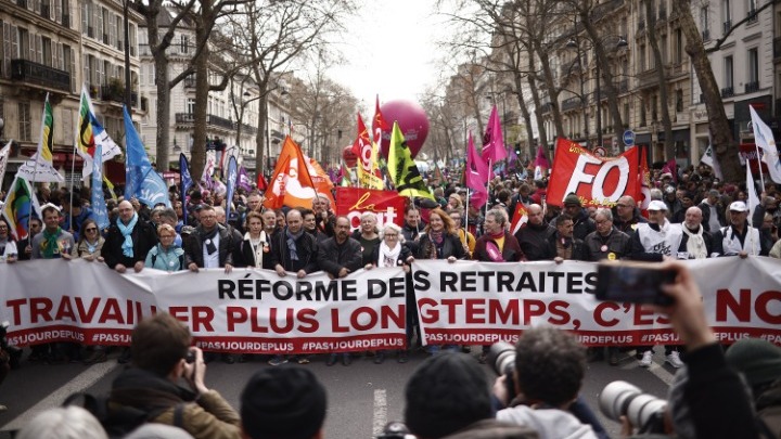 Οι Γάλλοι ξανά στους δρόμους την Τρίτη κατά της συνταξιοδοτικής αντιμεταρρύθμισης
