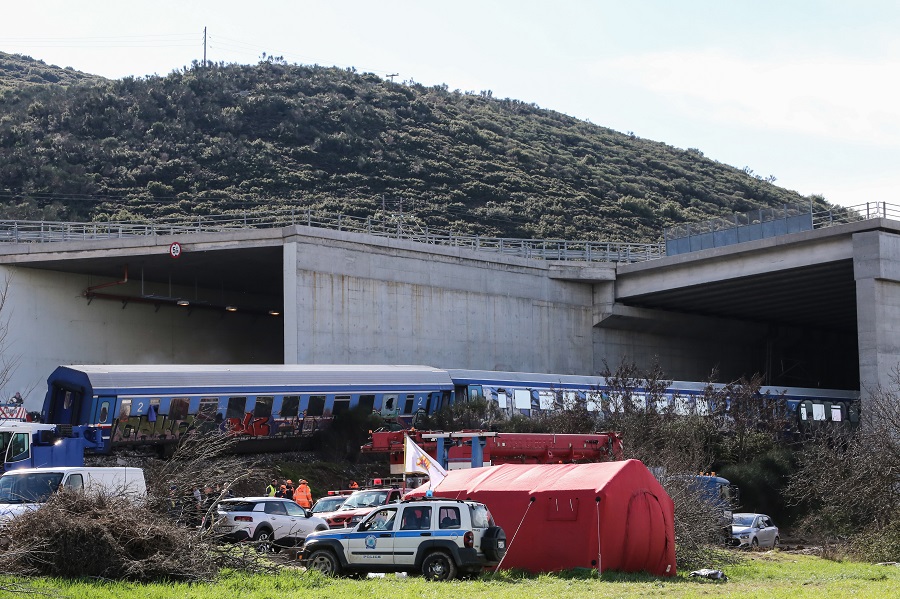 Τέμπη: Οι τράπεζες διαγράφουν τα δάνεια στις οικογένειες των θυμάτων του σιδηροδρομικού δυστυχήματος