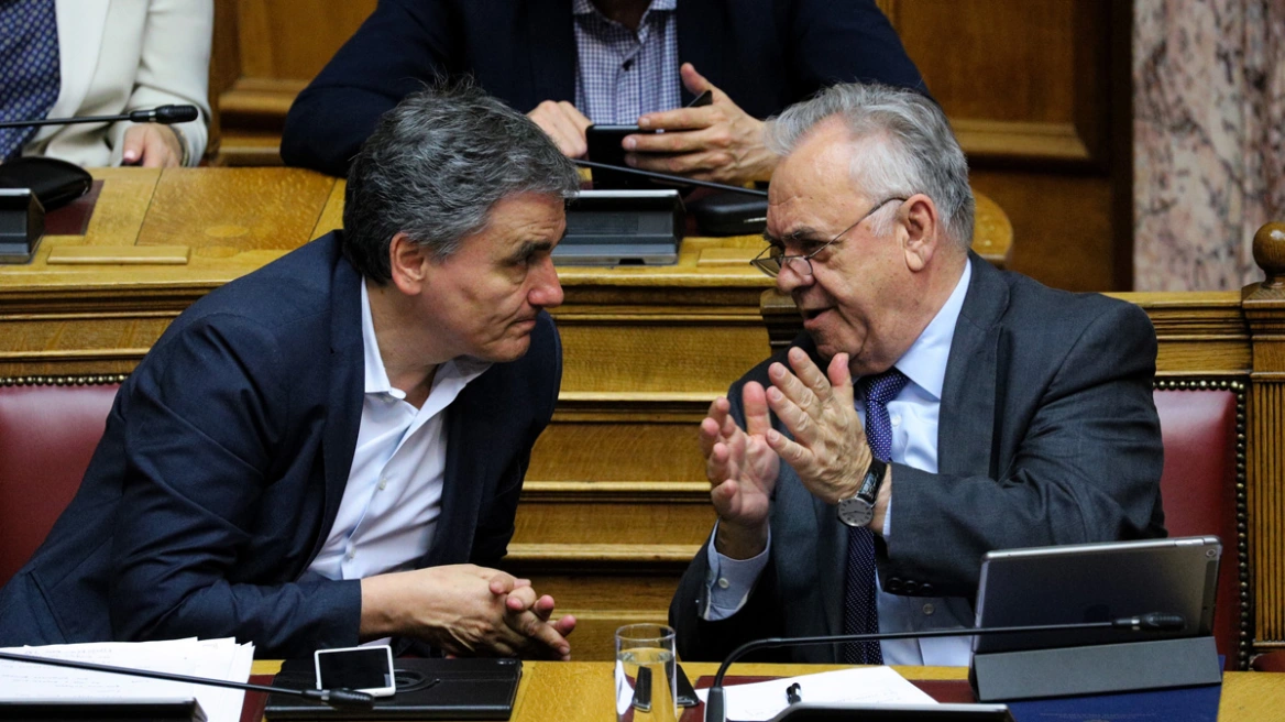 Δραγασάκης και Τσακαλώτος υπέρ κυβέρνησης με τον ΣΥΡΙΖΑ-ΠΣ δεύτερο