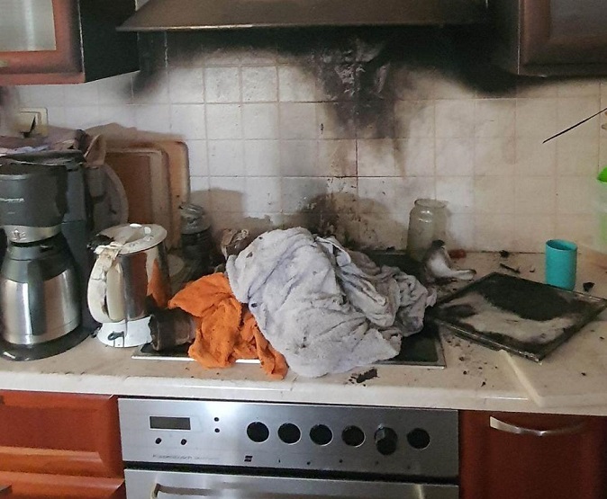 Φωτιά σε σπίτι στο Ηράκλειο: Ένας ένοικος στο νοσοκομείο με εγκαύματα (pics)