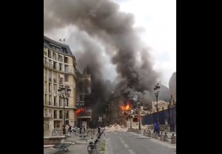 Ισχυρή έκρηξη στο Παρίσι από διαρροή αερίου-Γκρεμίστηκαν κτίρια-7 σοβαρά τραυματίες