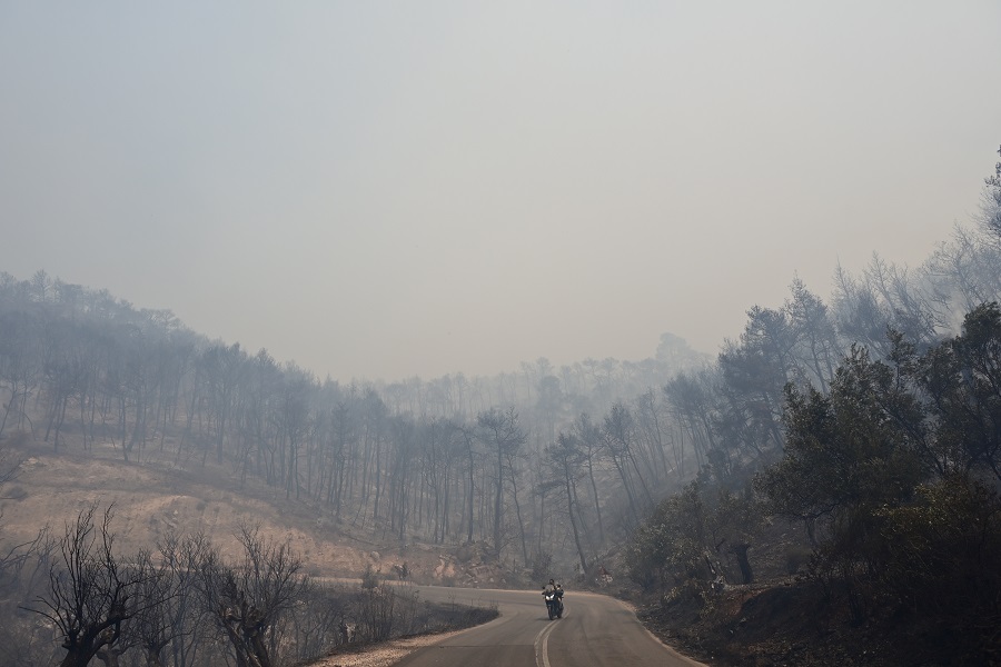 Φωτιά: Σχεδόν 35.000 στρέμματα κάηκαν από την πυρκαγιά στην Ανατολική Αττική