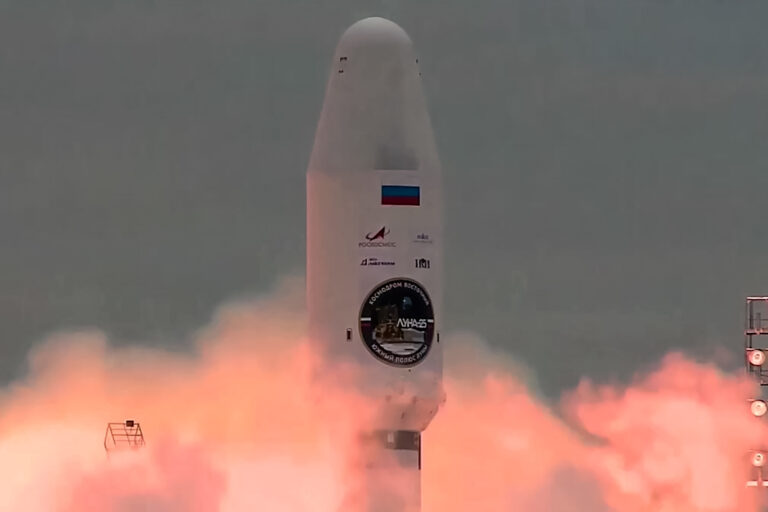 Κοσμοδρόμιο Βαστότσνι: Εκτοξεύτηκε ρωσικός πύραυλος με προορισμό τη Σελήνη