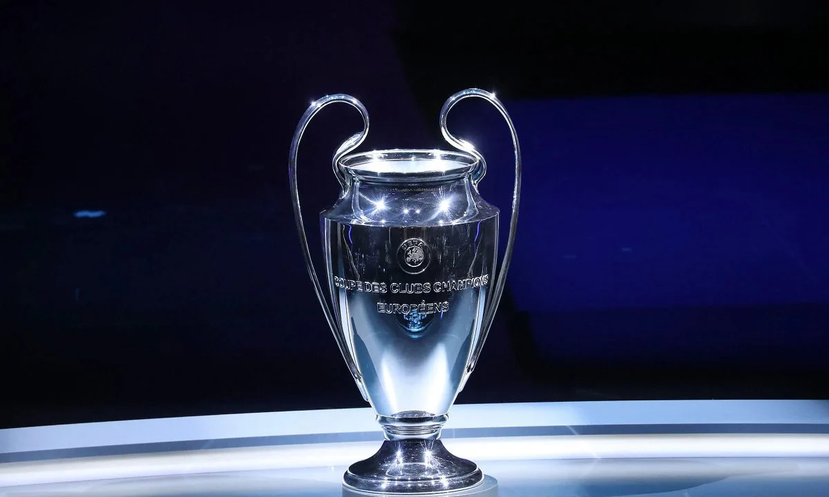 Champions League: Ντέρμπι φωτιά – Πως είναι οι οκτώ όμιλοι