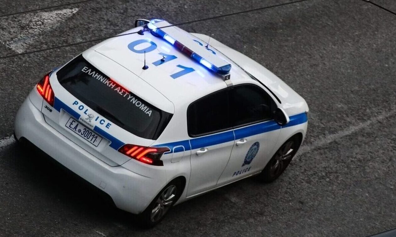 Η Αστυνομία αναζητά πληροφορίες για το θανατηφόρο τροχαίο στη Βούλα τη Μ. Πέμπτη