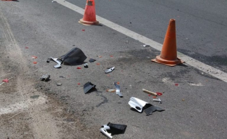 Τροχαίο στα Λιόσια: Λεωφορείο έπεσε σε κολώνα – Πέντε ελαφρά τραυματίες