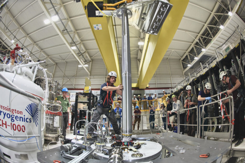 Επαναστατική ανακάλυψη στο CERN: Η αντιύλη υπόκειται στη βαρύτητα