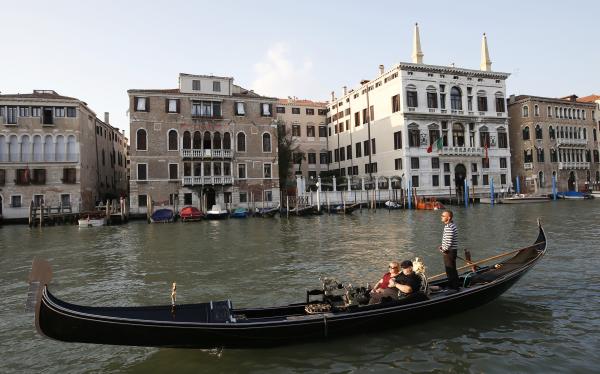 Η Βενετία βάζει φόρο στους τουρίστες