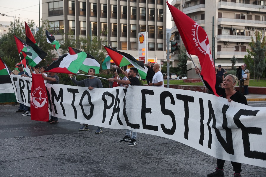Συγκέντρωση αλληλεγγύης στον παλαιστινιακό λαό έξω από την πρεσβεία του Ισραήλ (pics)